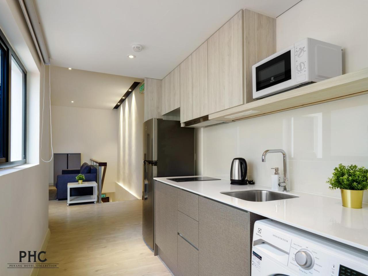 Macallum Central Hotel Managed By The Ascott Limited George Town Esterno foto