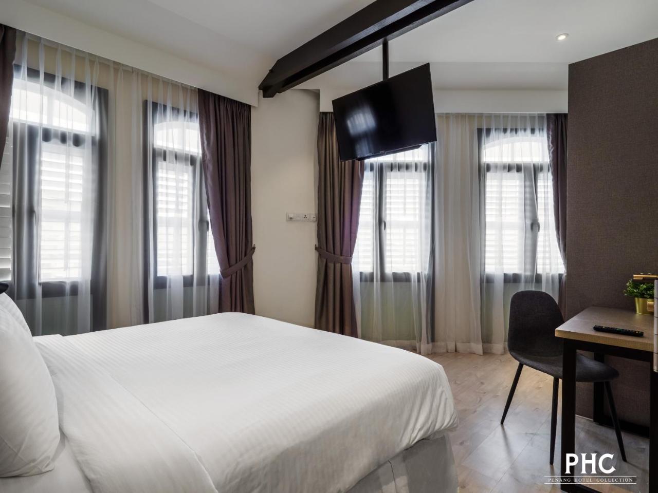 Macallum Central Hotel Managed By The Ascott Limited George Town Esterno foto