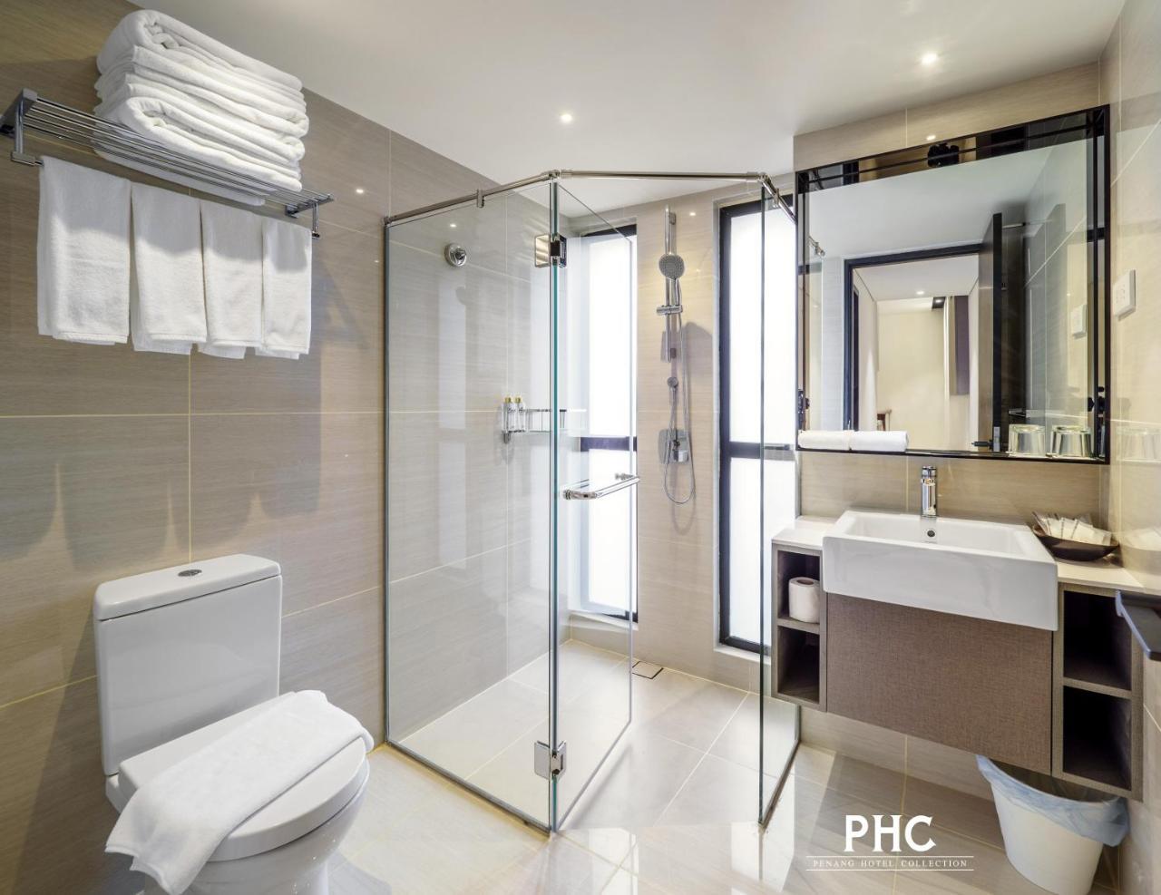 Macallum Central Hotel Managed By The Ascott Limited George Town Esterno foto